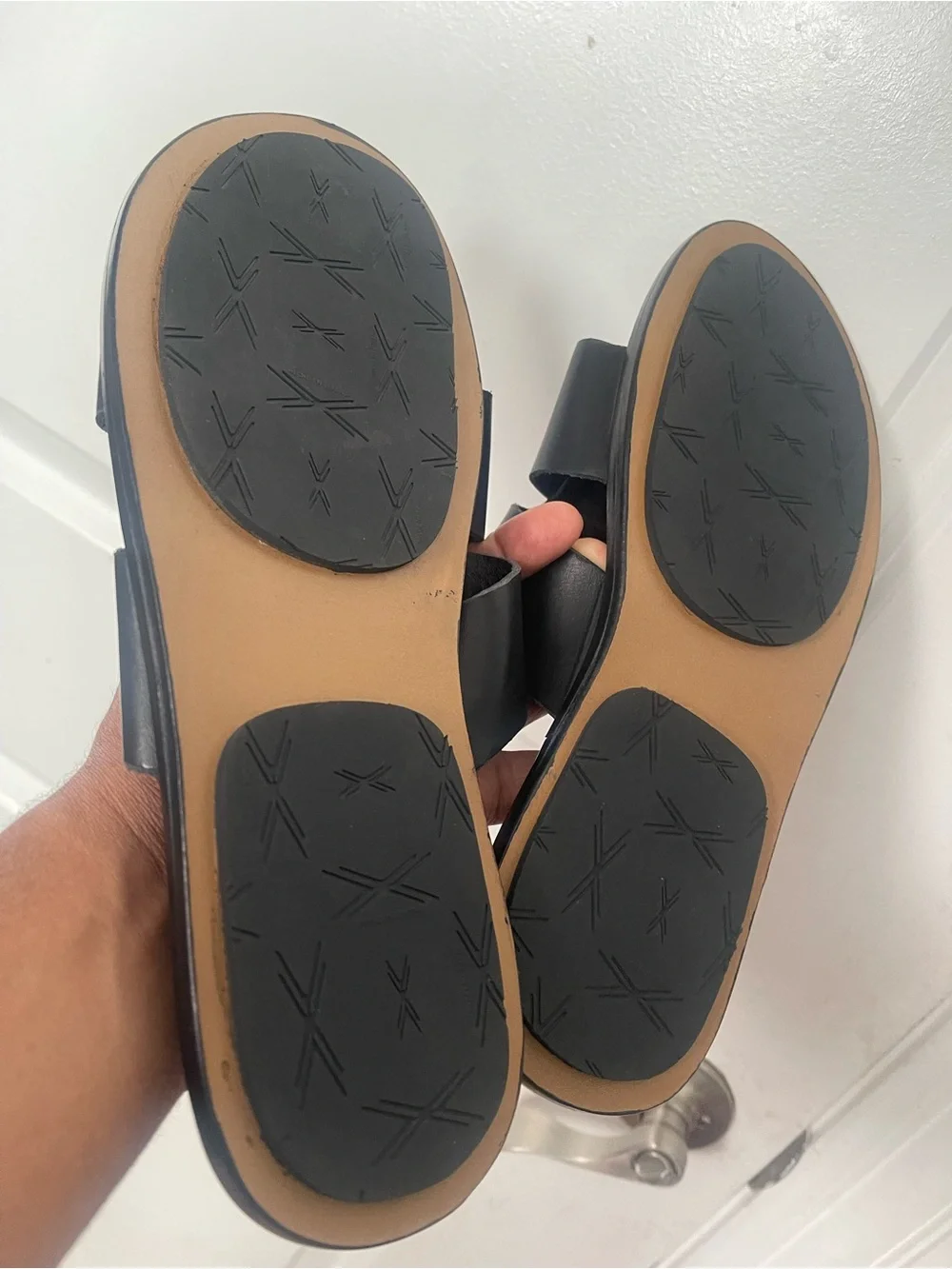 Brand New Men’s Black Leather Slide Sandals Sz 11